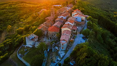 Villa Scvola Elementare, Istria visit Hum